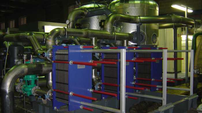 Unit for the production of compressed air