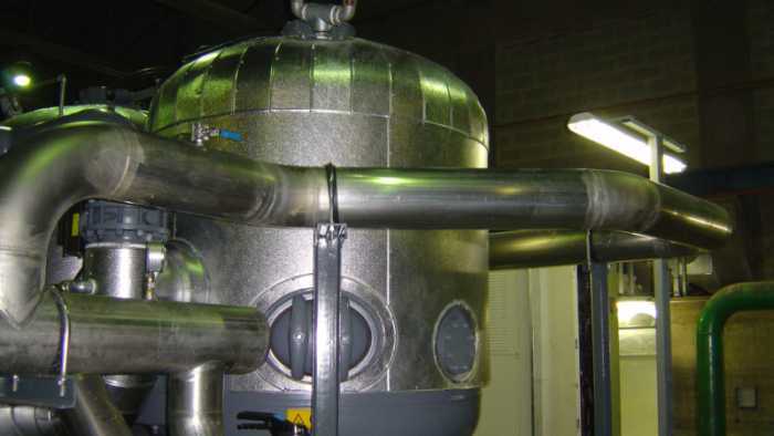 Unit for the production of compressed air